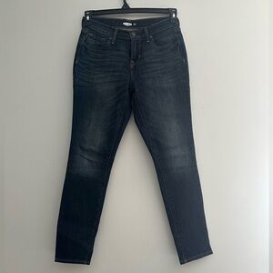 Old Navy Curvy Skinny Jeans size 0 Short